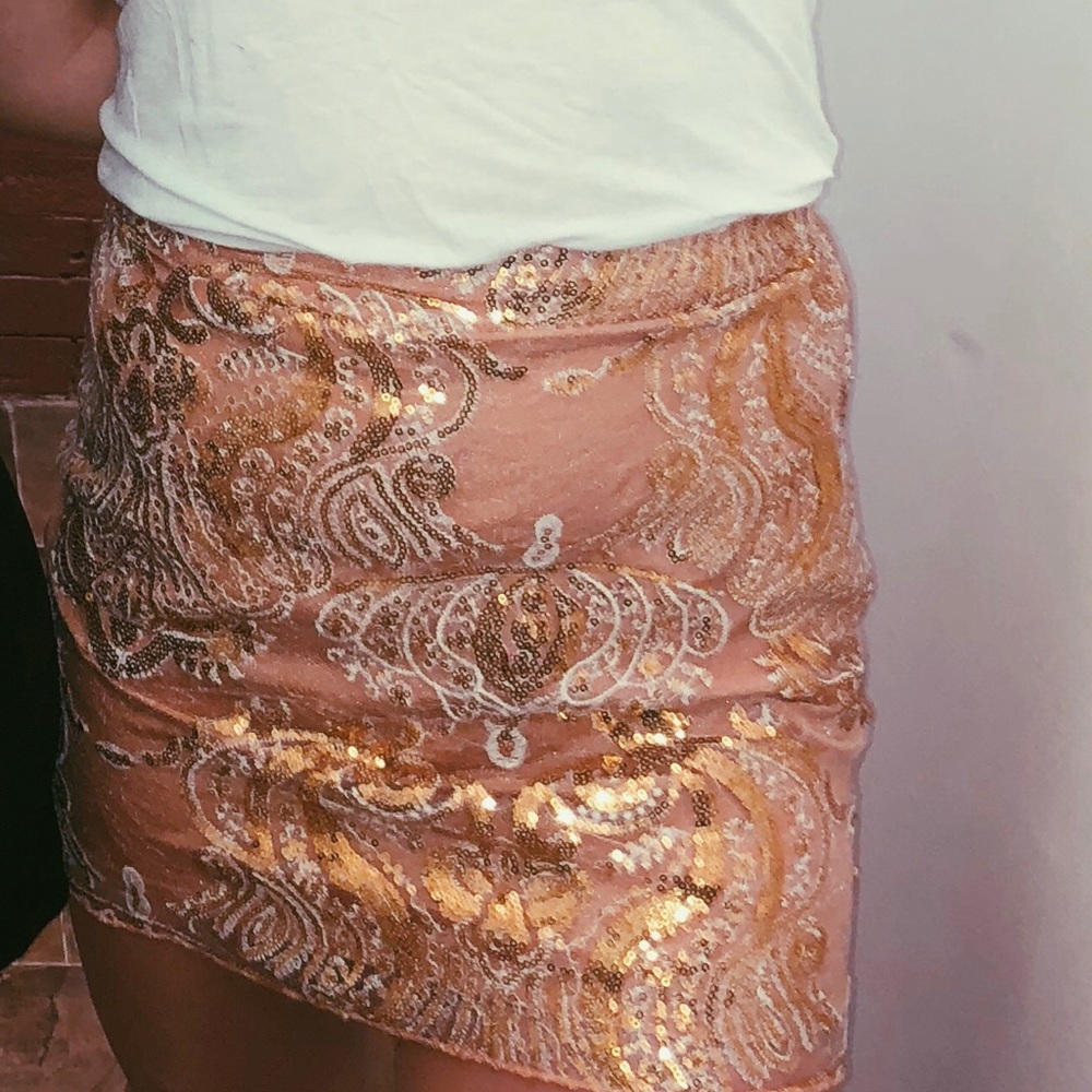 Glittery skirt
